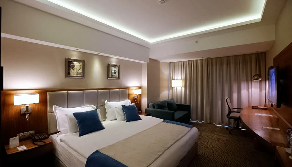 هتل بست وسترن پریمیر کارشیاکا ازمیر